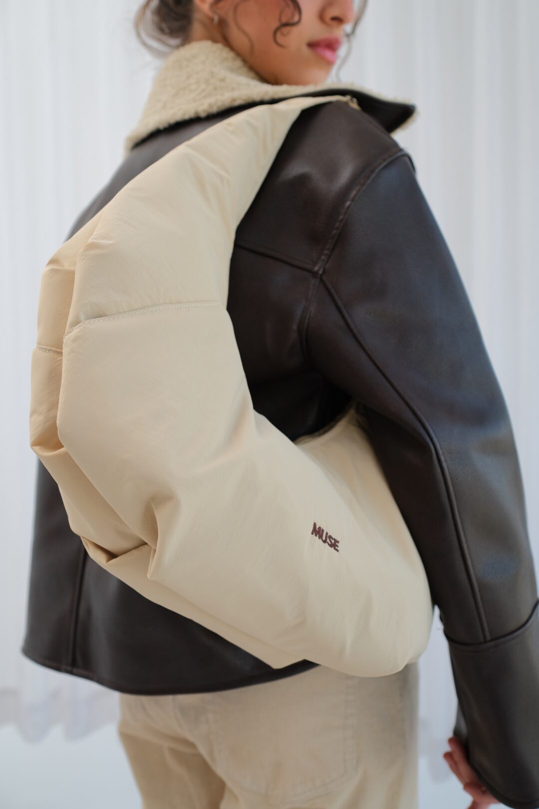 The croissant bag in crème - Image 2